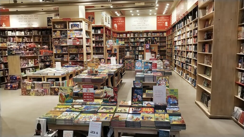 Om Book Shop Gurugram - 4