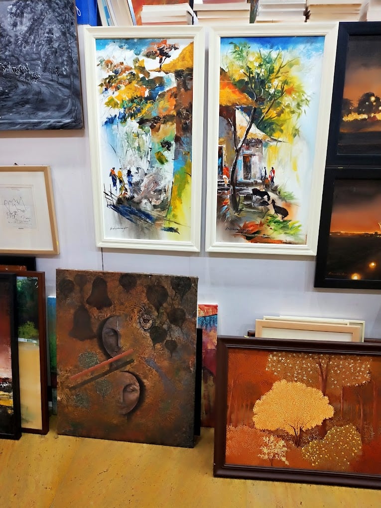 Quill And Canvas Bookshop Art Gallery - 3