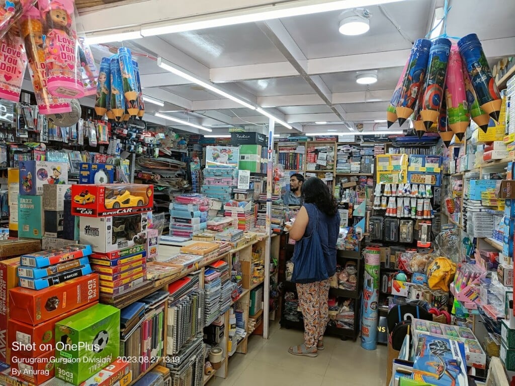 Horizon books centre