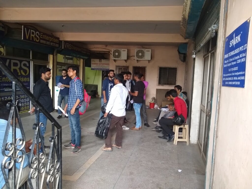 VRS Enterprises [A House of Manpower & Recruitment Solutions] - 3