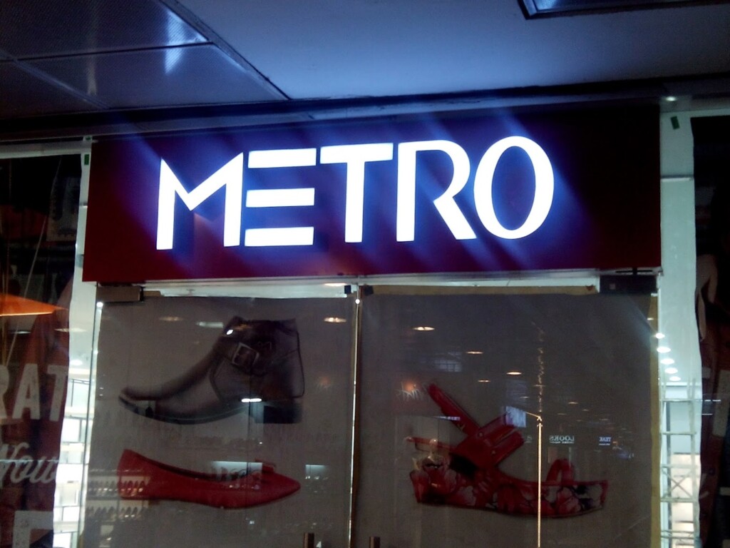 Metro Shoes Gurugram