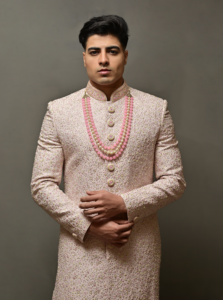 Veda Clothing- Sherwani on rent, Lehenga on Rent, Gowns on Rent. - 3