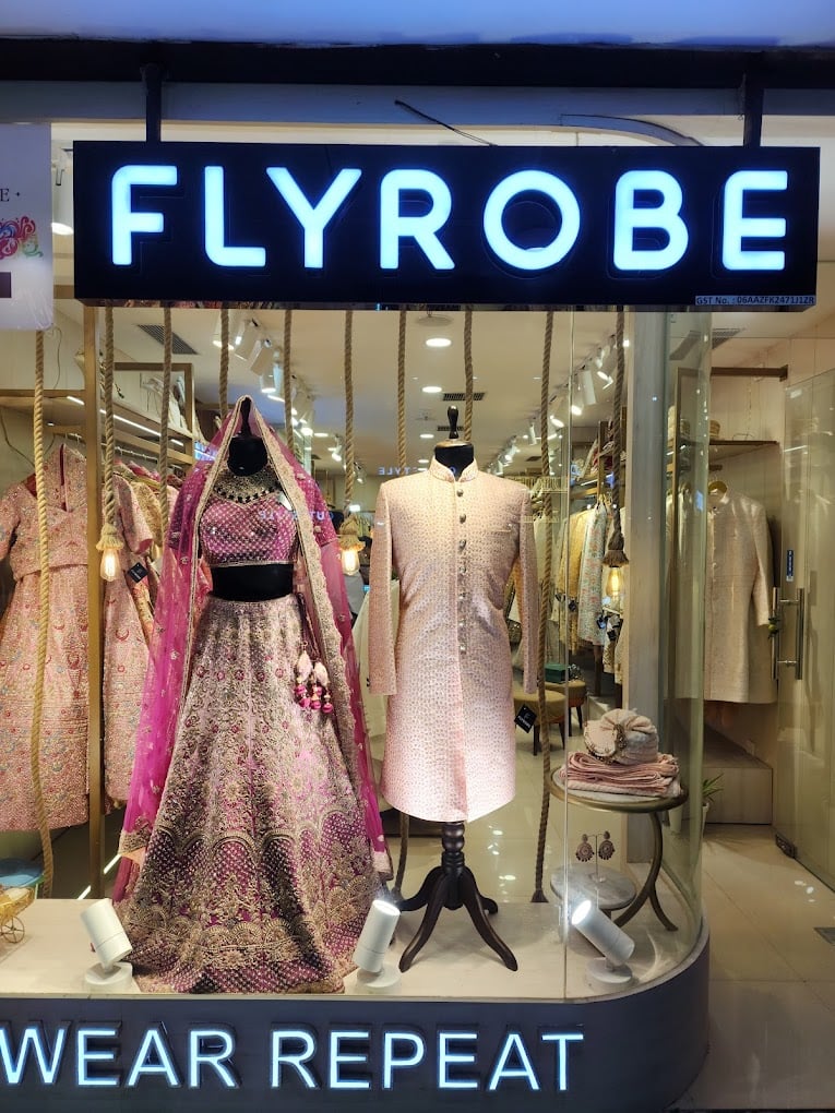 Flyrobe - 4