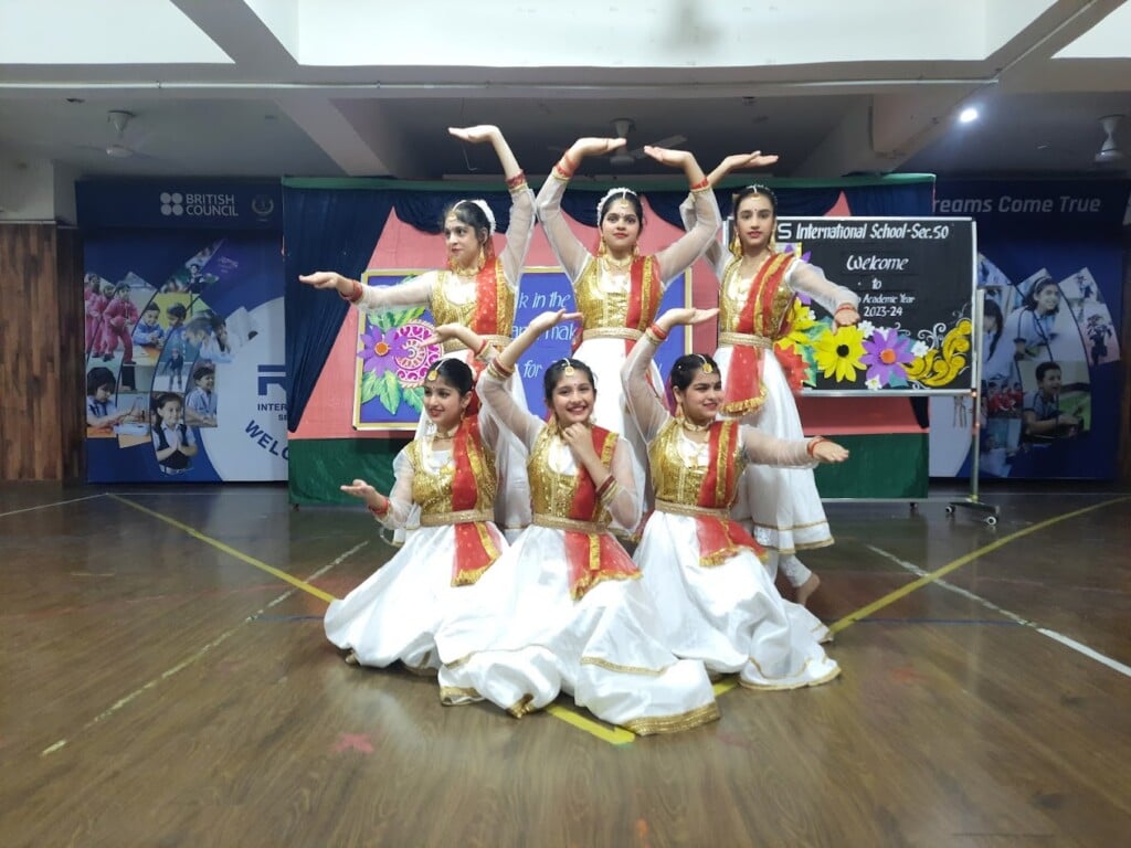 Fancy Dress : Crazy Frog - 3