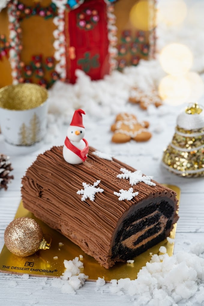 The Dessert Emporium - French Patisserie, Designer Cakes, Cafe, Desserts - 3