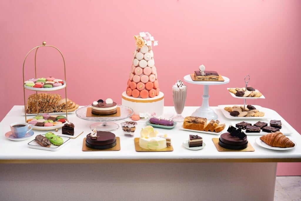 The Dessert Emporium - French Patisserie, Designer Cakes, Cafe, Desserts - 4