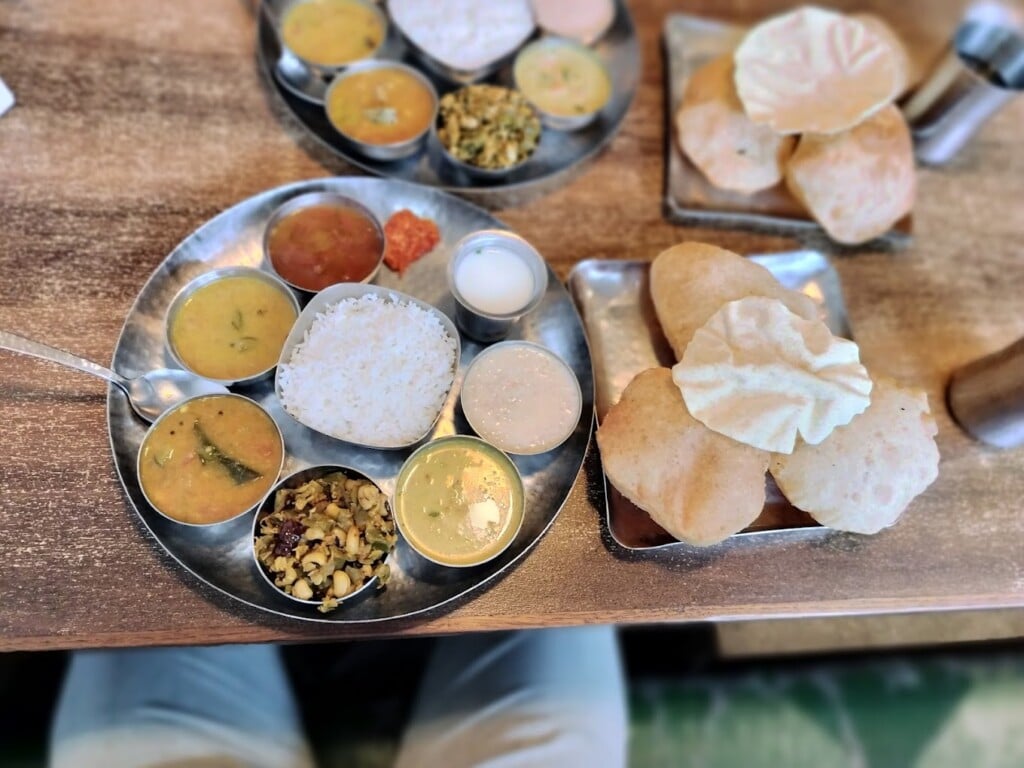 Thambbi Veg Restaurant - 2