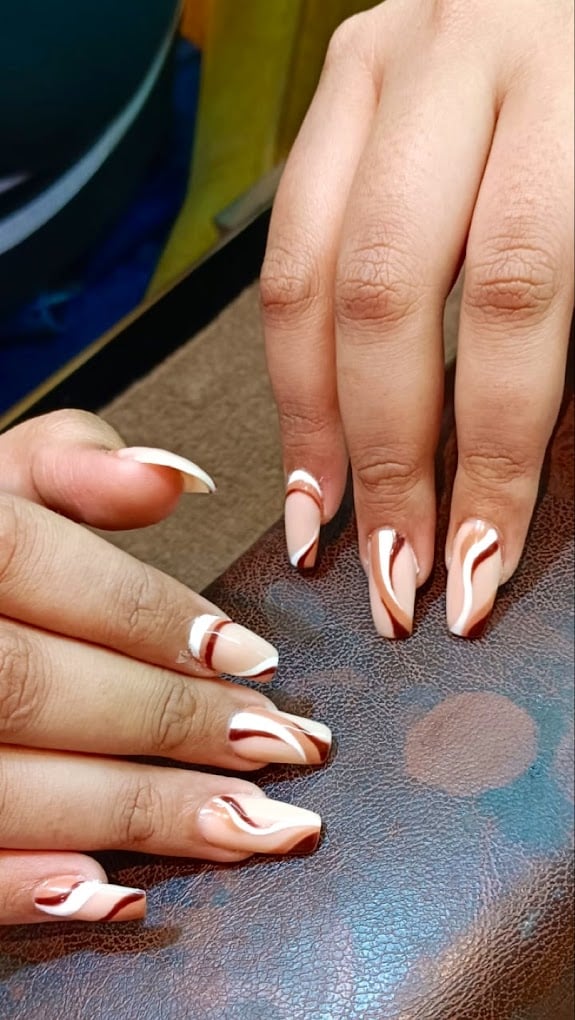 Estique Salon & Spa - 2