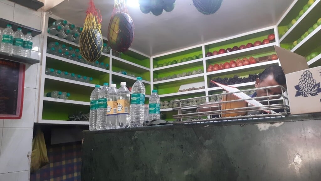 Prince Juice & Snacks Center - 5