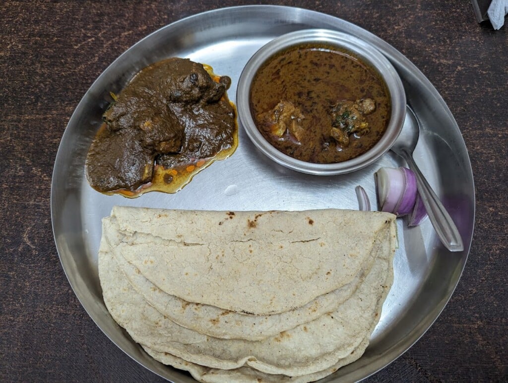 Vidarbh King, Nagpuri Saoji Hotel - 3