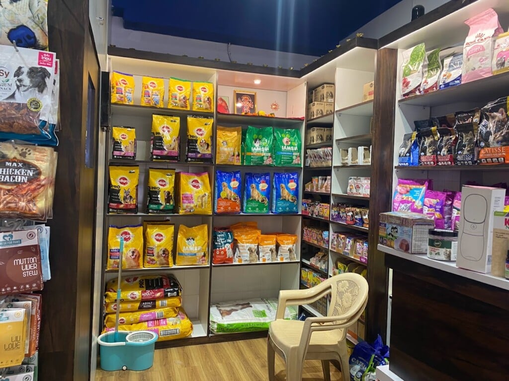 BonBella The Pawsome Store and Pet Boarding - Rustomjee Azziano - 2