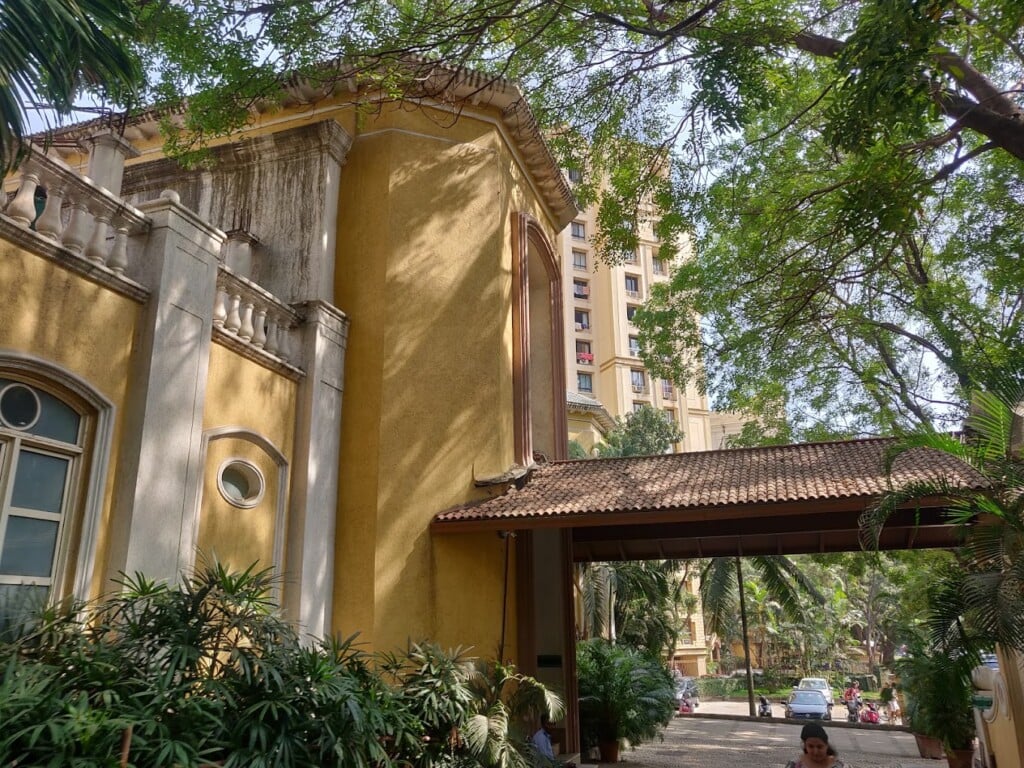 Only For Residance Hiranandani Estate Club House Swimming Pool - 4