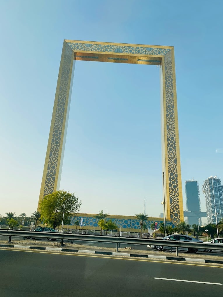 Travizia Tours and Travels