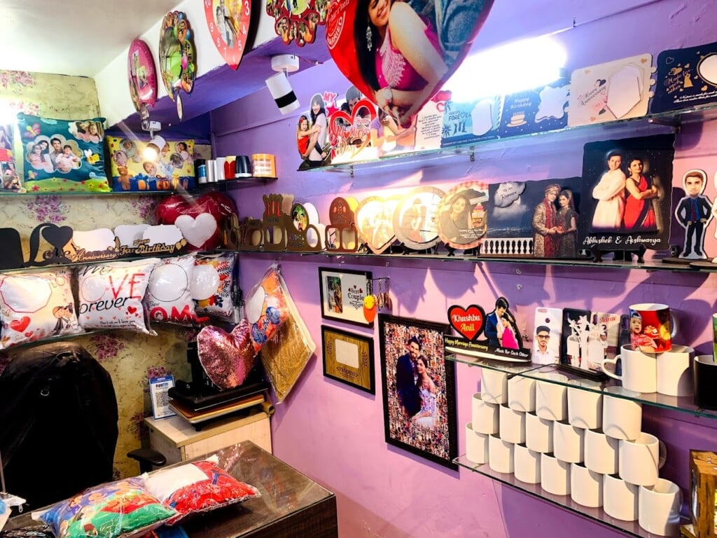 Customized Gift House - 3