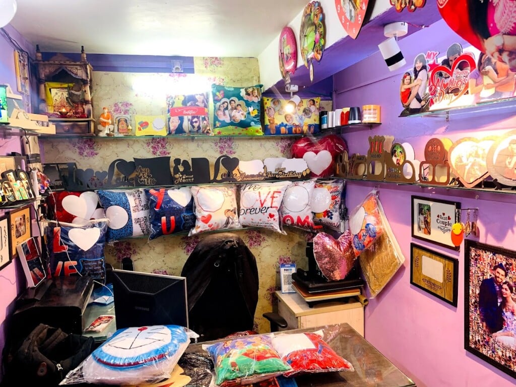 Customized Gift House - 5