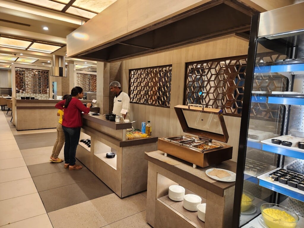 Naivedhyam Restaurant - 5