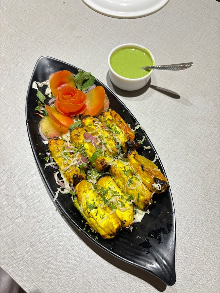 UTTARAYAN Pure Veg Restaurant - 4