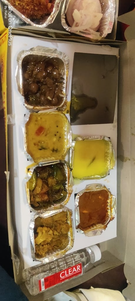 Sangam Saoji Veg And Non Veg Restaurant - 4