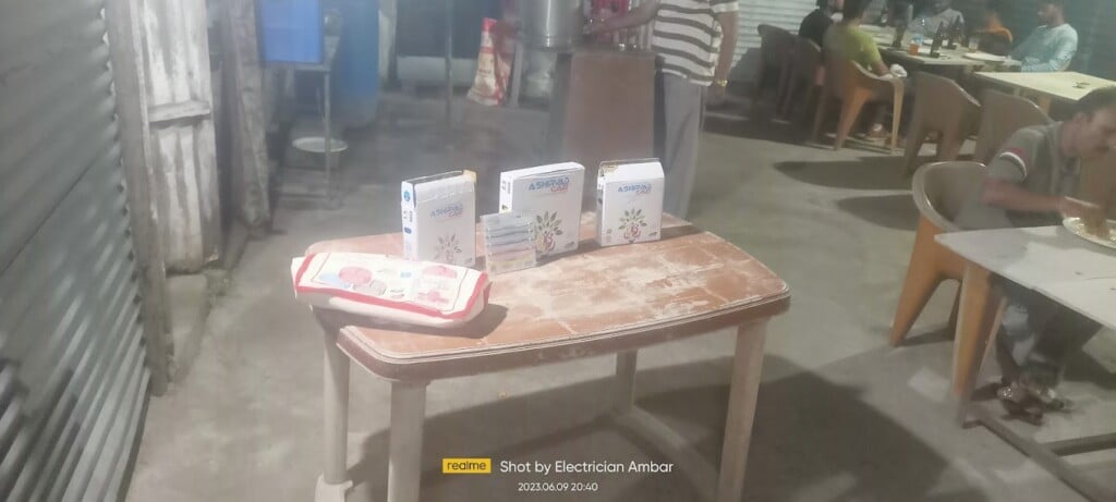 R.K. SAVJEE BHOJNALAYA & RESTOUREN, VEG & NONVEG(RAJ KUMBHARE) - 2