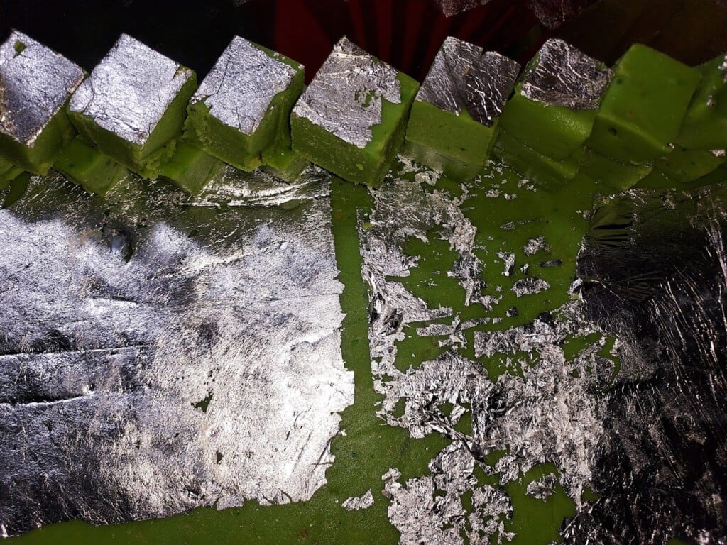 HALDER's SWEETS & NAMKEEN - 3