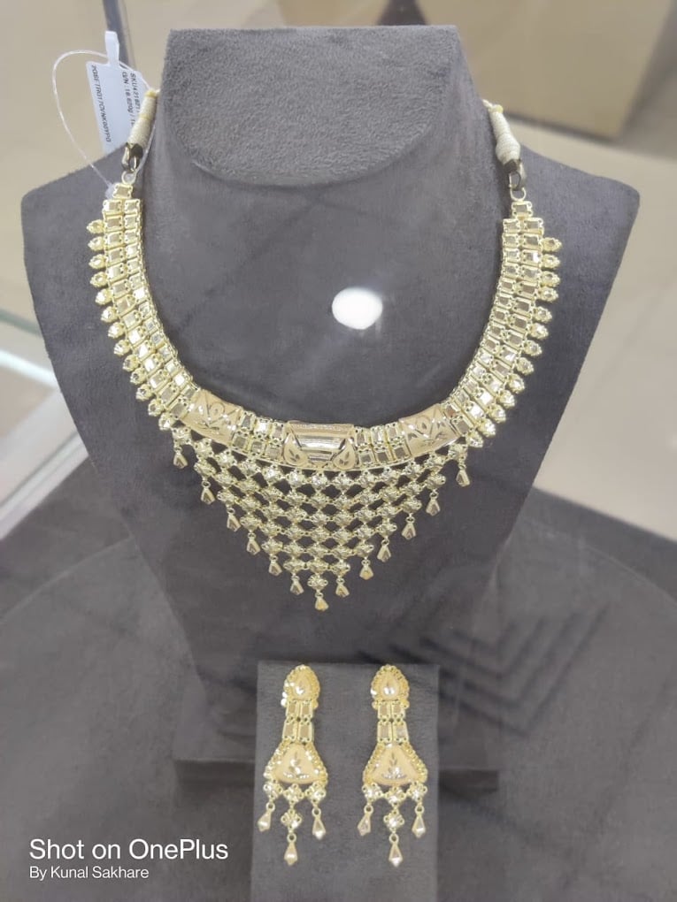 Reliance Jewels TRENDS - Empress Mall - 4