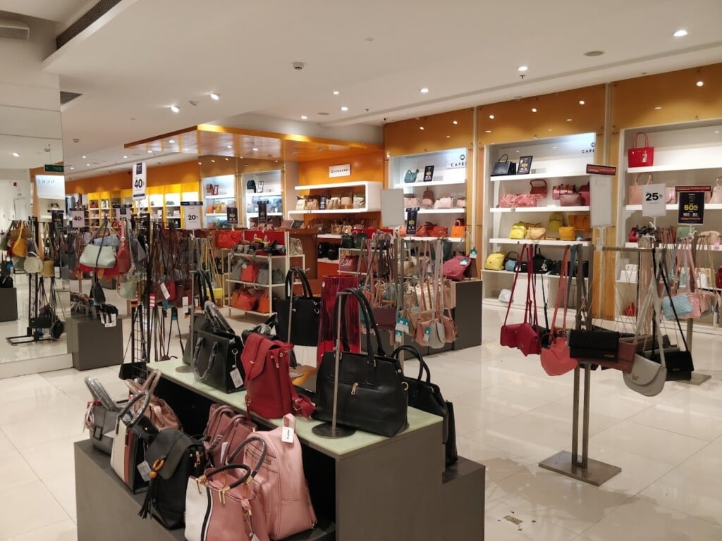 Reliance Centro Nagpur - 4