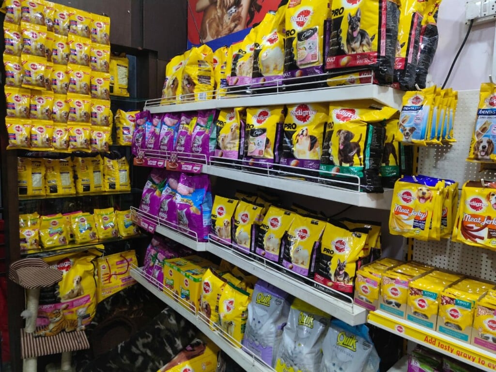 Hanumat Pets Gallery Grooming Salon & Aquariums - 4