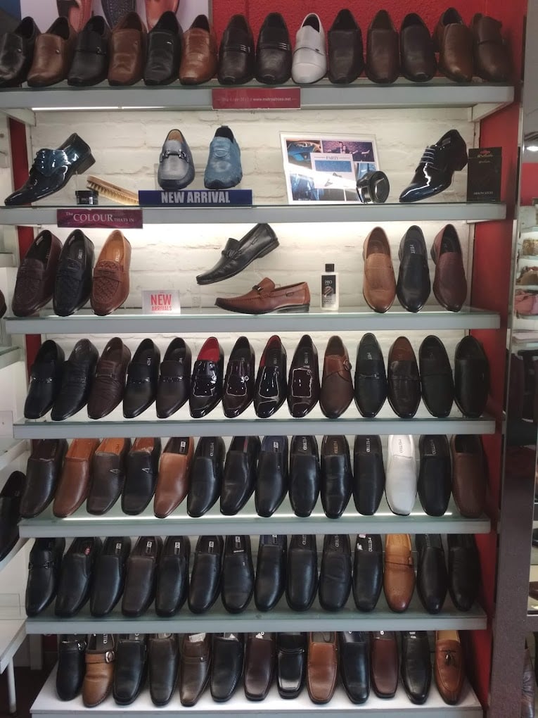 Metro Shoes Nagpur - 3