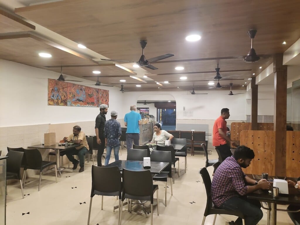 Akshayam Pure Vegetarian Restaurant - 2