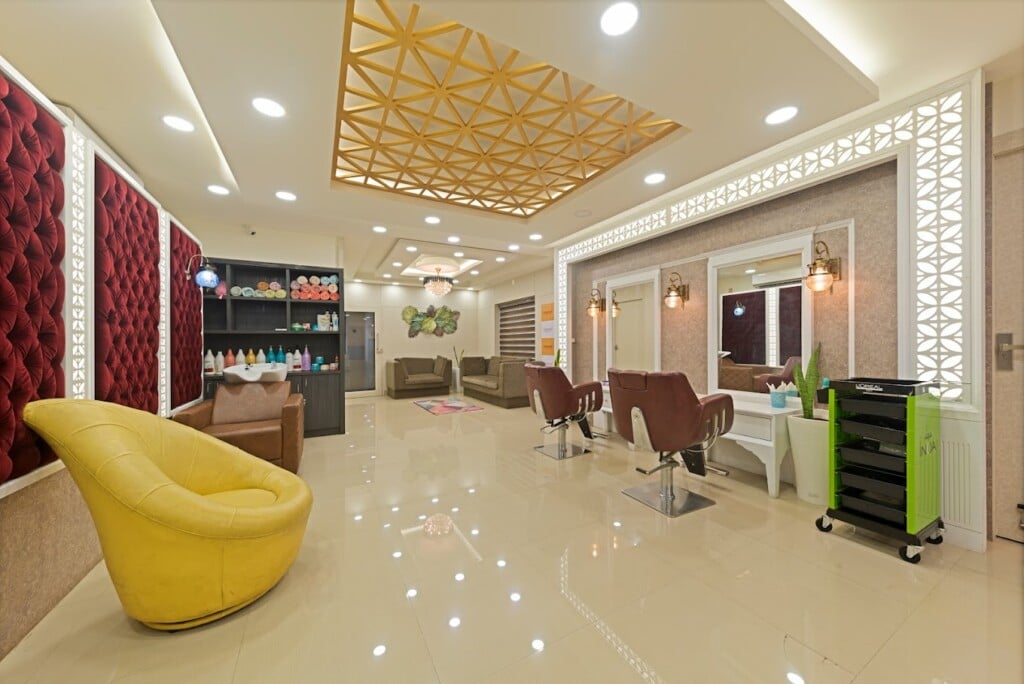 Ashtamudi Wellness Bridal Makeup & Beauty Salon in Nandavanam, Trivandrum - 4