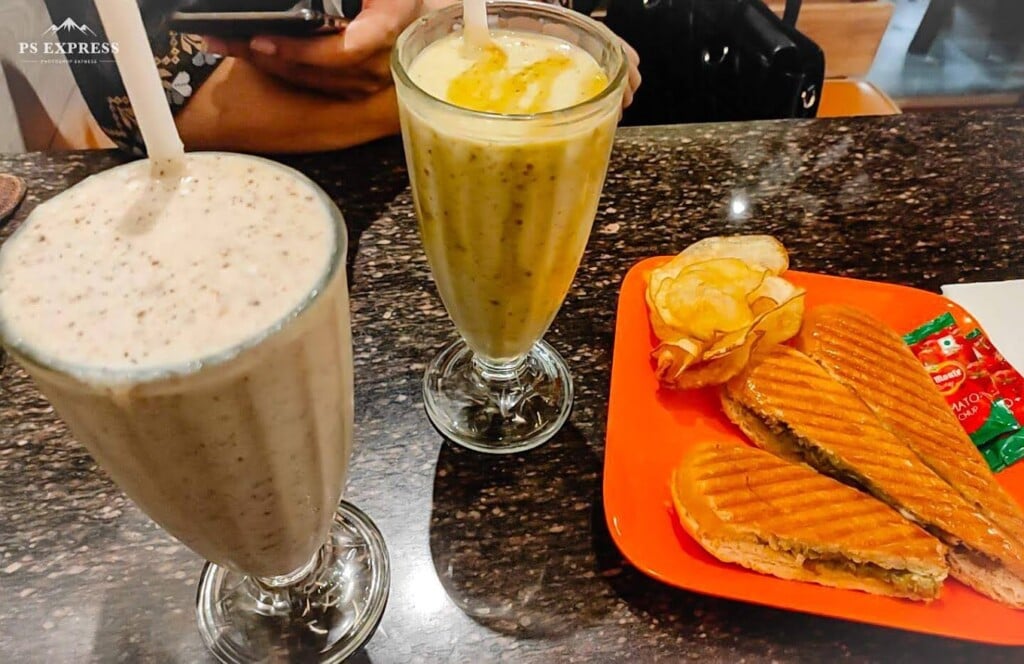 The Juice Barrel - 3