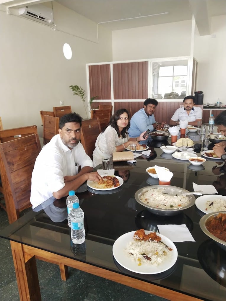 Highrange Food Restauarant - 2