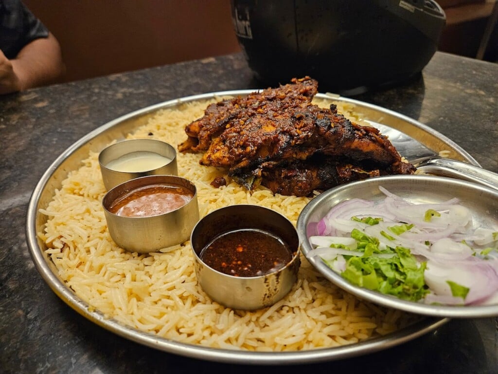 Burj Al Mandi Restaurant - 3