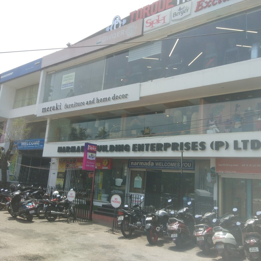 Narmada Shopping Complex