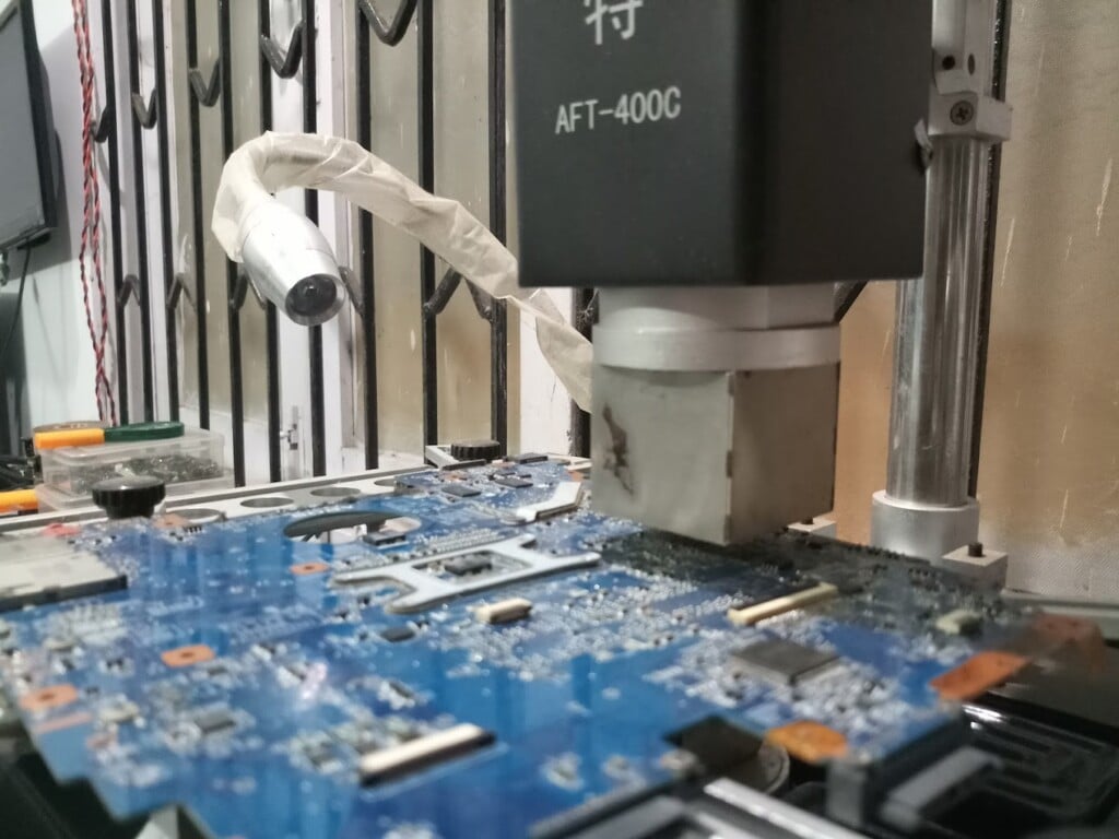 Digicom Computers - Laptop Repairs - 2