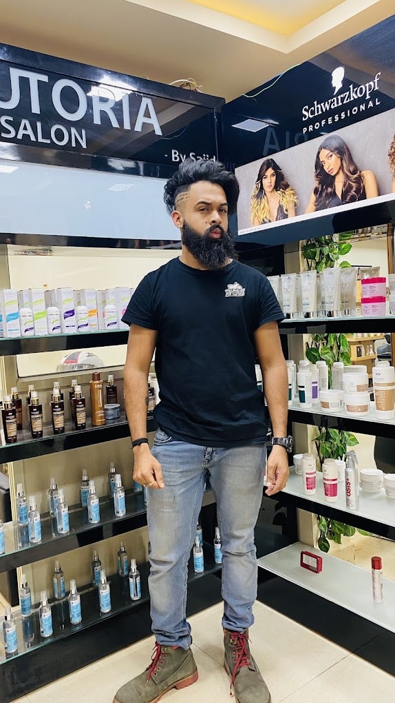 Tutoria Salon & Academy - 5