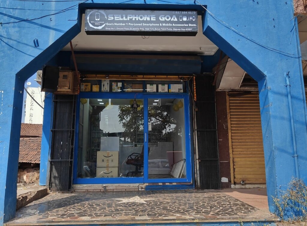 SellPhone Goa (Second Hand Mobiles and New Accessories) - 3