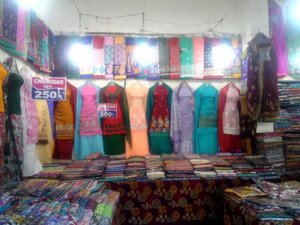 Karishma FASHION HOUSE - 3