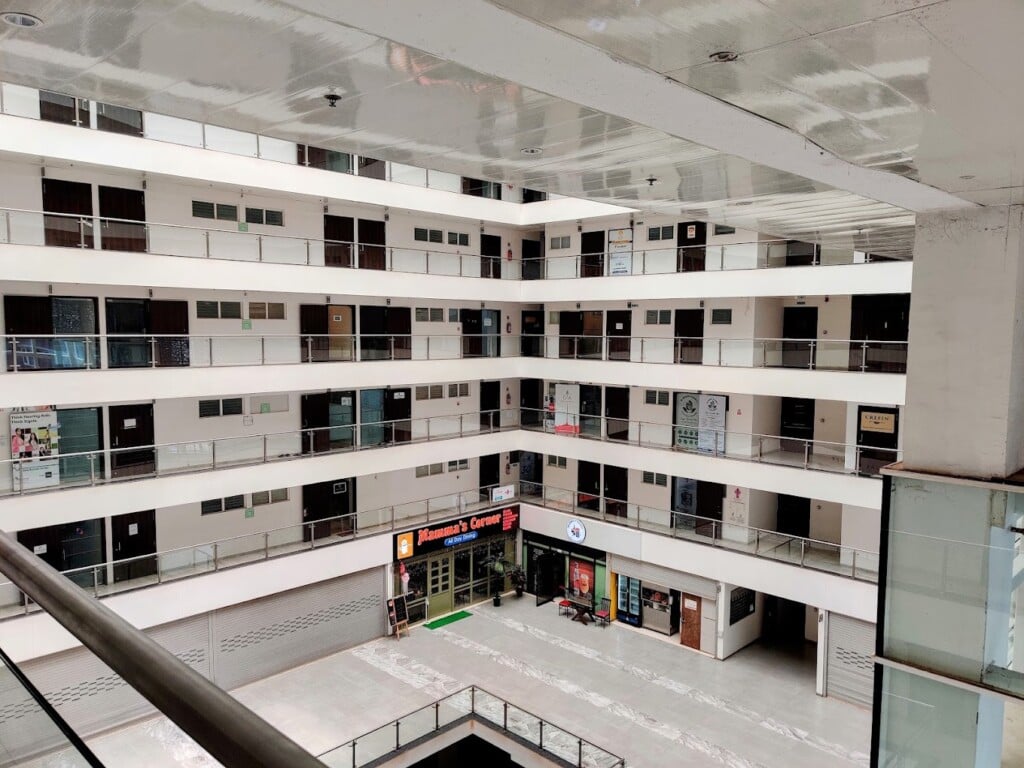 Gera's Imperium Grand - 2