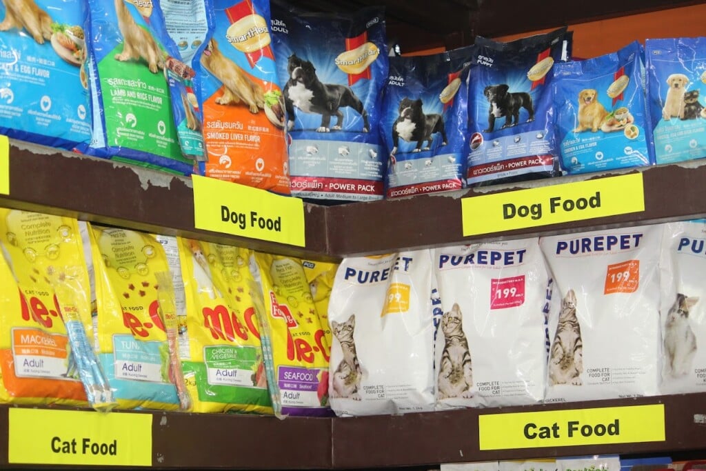 Rani's Paws N Claws - 2