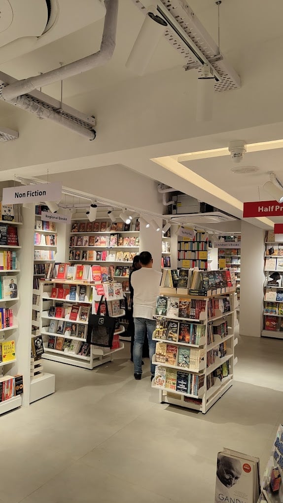 Crossword, Magsons Tower, Campal, Goa - 2