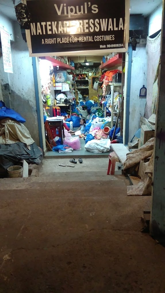 Natekar Dresswala - 5