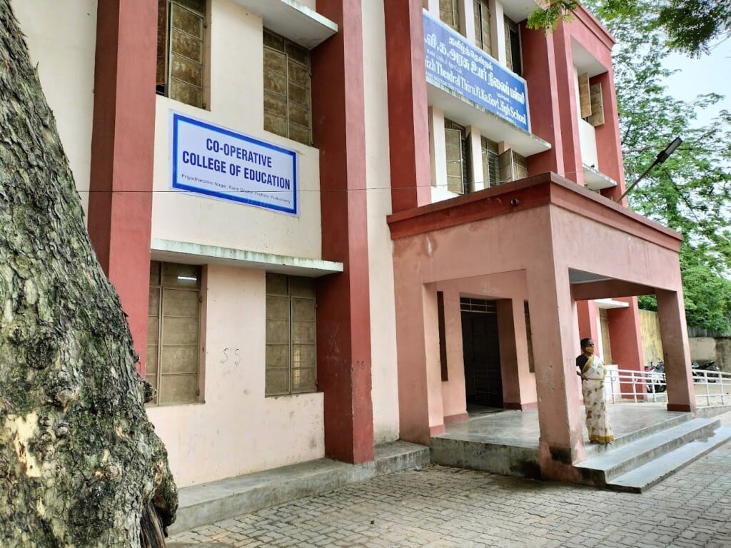 PUDUCHERRY GOVERNMENT COLLEGE OF EDUCATION - 5