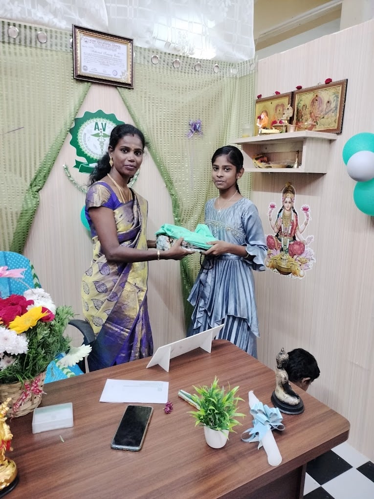 A.V. institute of paramedical & Allied health science college - 5