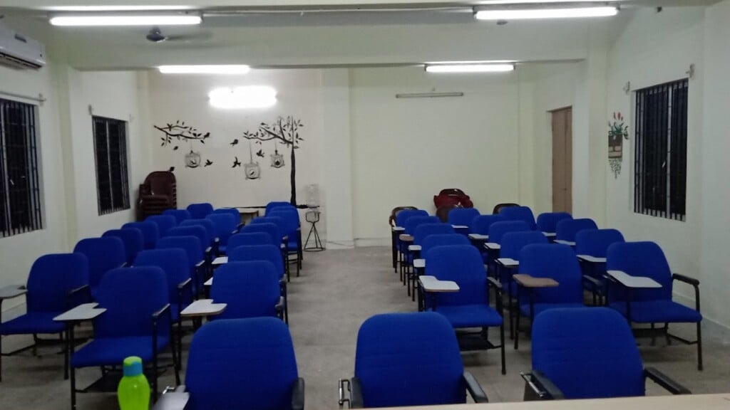 P.E.C Engineering College- Department Of Electrical & Electronics Engineering - 4