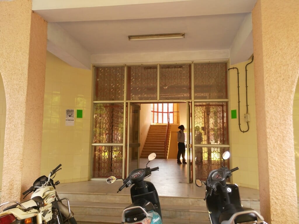 Department of Electronics Engineering, Pondicherry University - 2