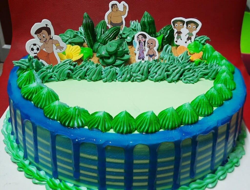 Creams and Cakes - 2