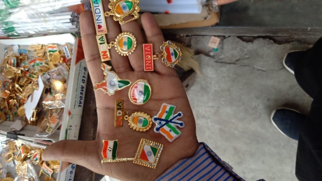 Selvi Book Store - 4