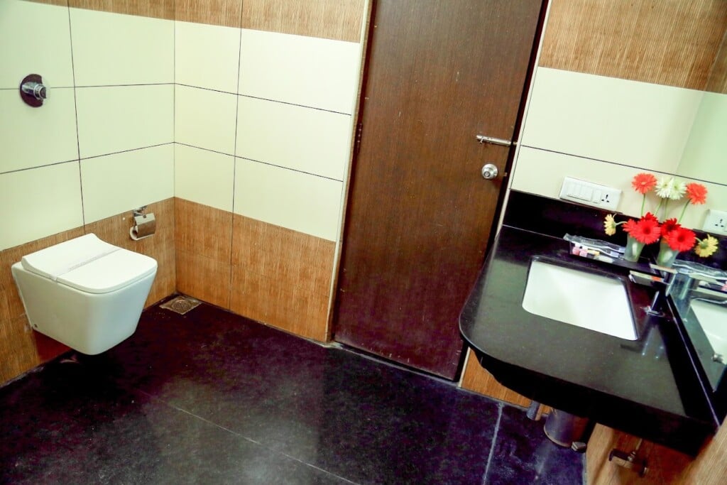 Hotel Abikrishnaa - 4