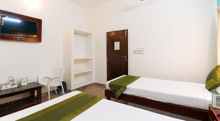 Treebo Trend Hotel Grace Inn - 2